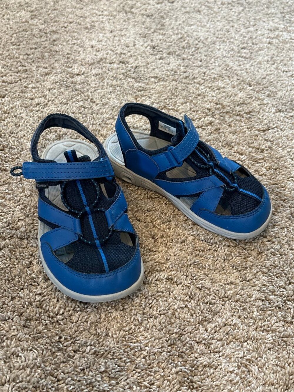 Kids Columbia water shoes